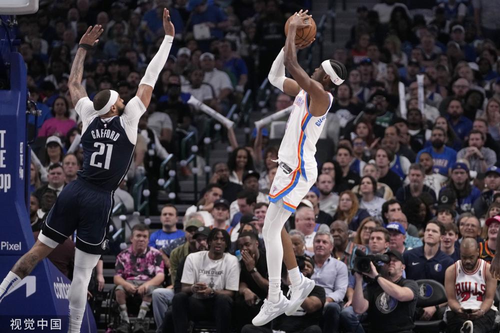 在场上为C 在场上为C